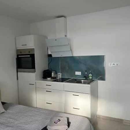 Belgisches Viertel Accomondation Apartment